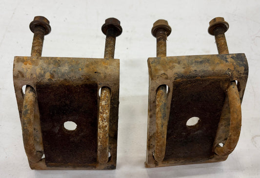 U-Bolts - Leaf Spring U-Bolt & Plate - Jeep Cherokee XJ - 1984-2001