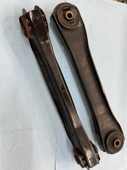 Lower Control Arms - Front - OEM - Jeep Cherokee XJ & Grand Cherokee ZJ