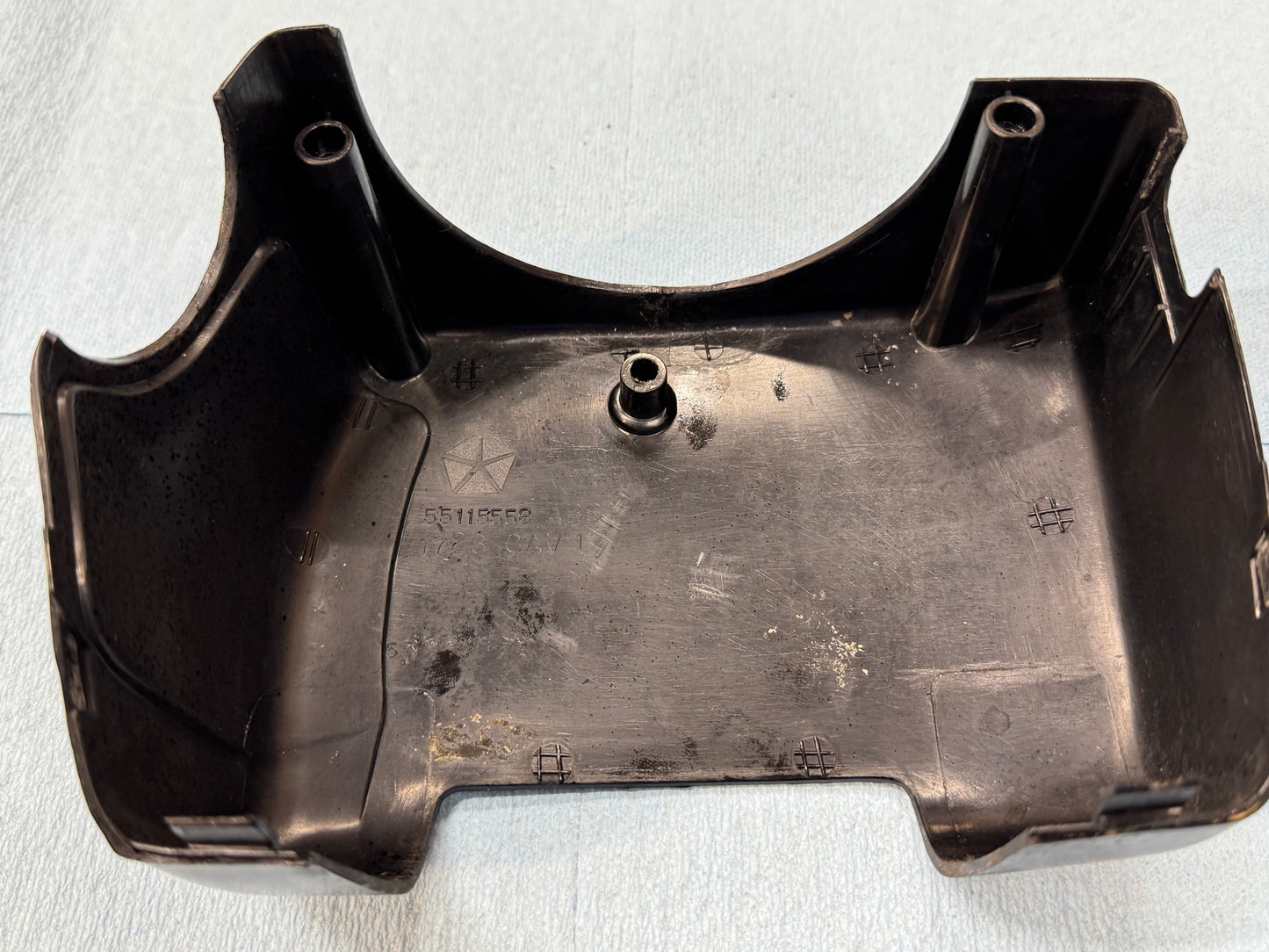Steering Column Cover / Surround 95-96 Jeep Cherokee XJ & 93-98 ZJ