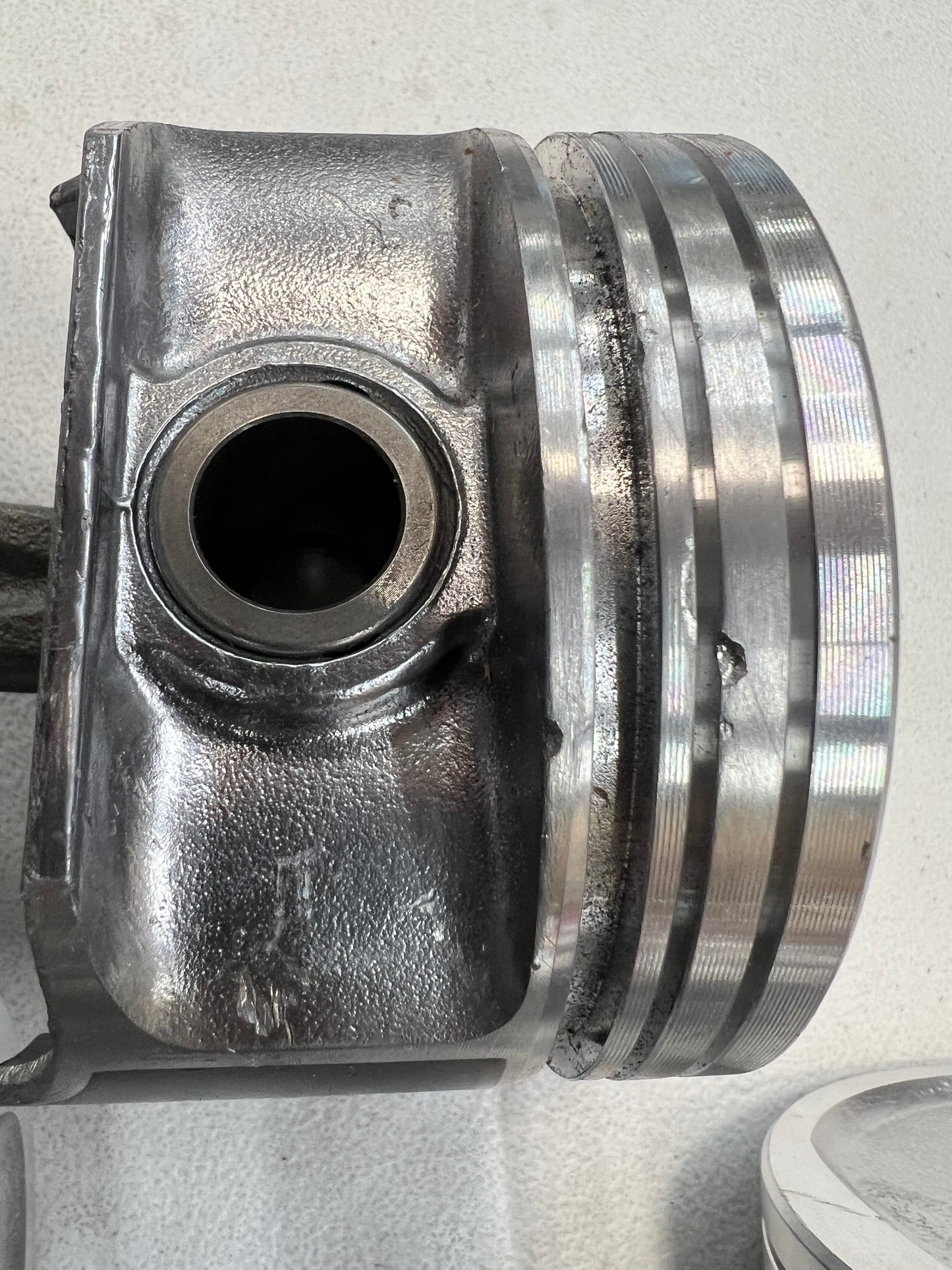 Scratch & Dent 4.0 Pistons & Rods - New Pistons on Rods With Rings #2