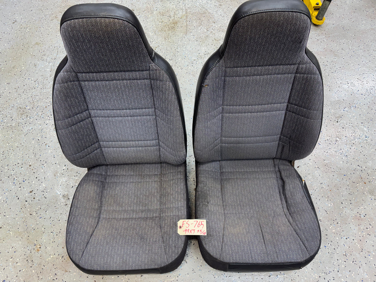 Front Seats - Pair - Agate - Jeep Cherokee XJ - 97-01