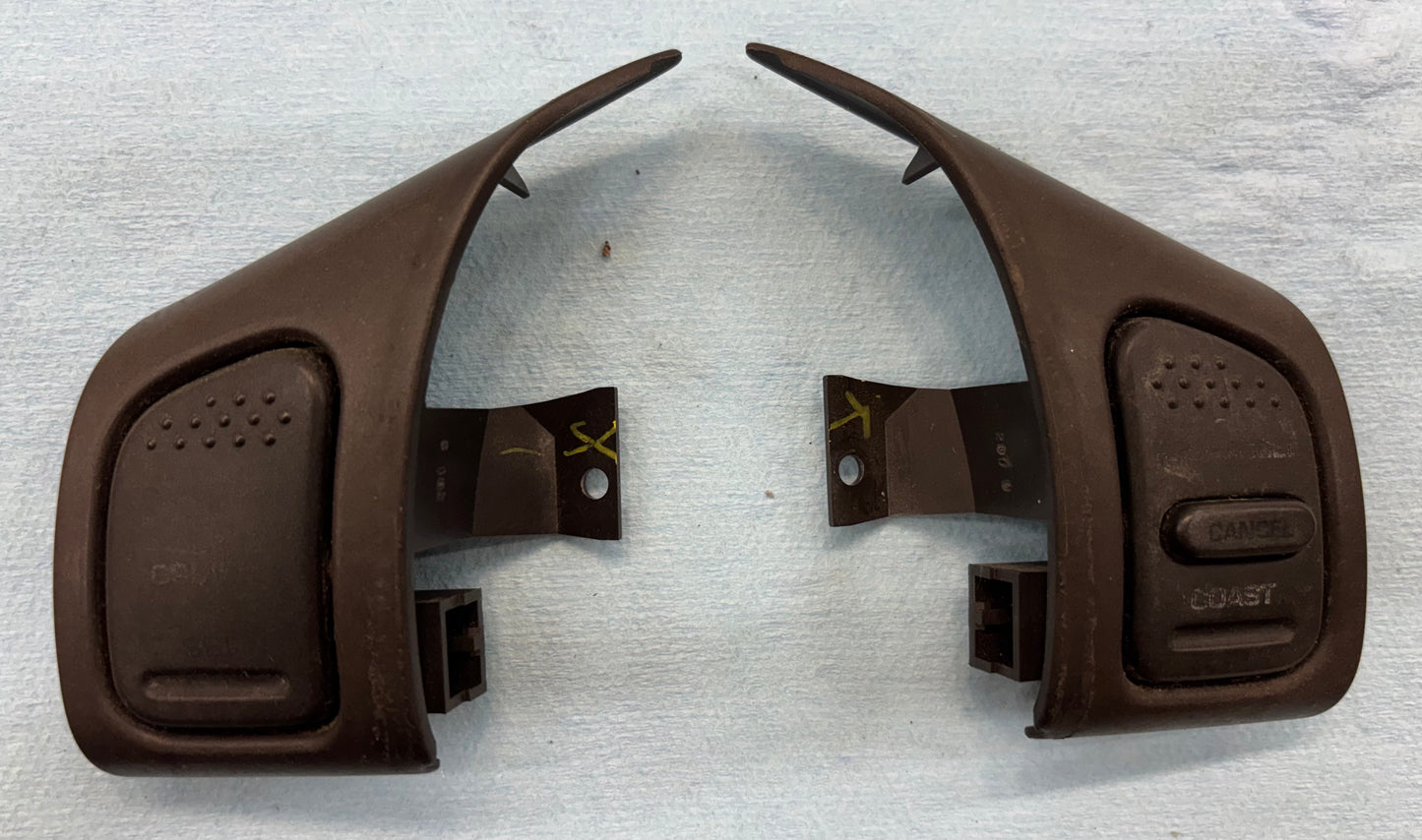 Cruise Control & Radio Buttons - Grand Cherokee - 99-04