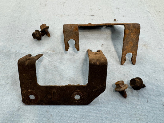 ABS Wire Support Bracket - Front Axle - 1991-2001 Jeep Axle - NON WJ