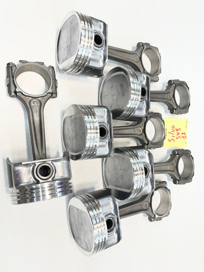 Scratch & Dent 4.0 Pistons & Rods - New Pistons on Rods With Rings #2