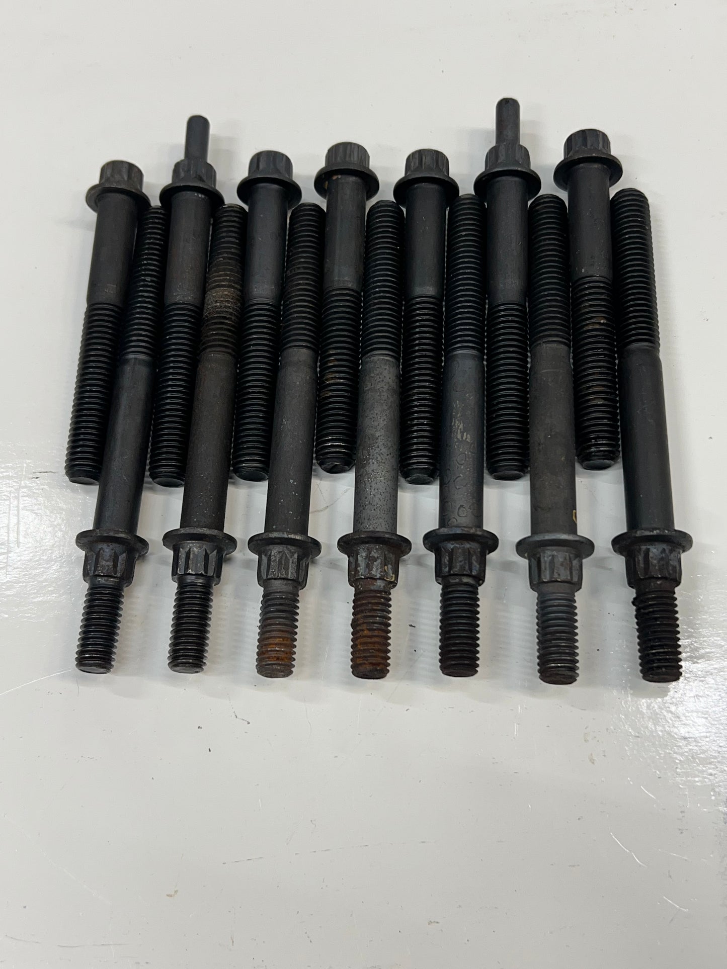 Cylinder Head Bolts -OEM-  Jeep 4.0 & 2.5 - 1996-2006