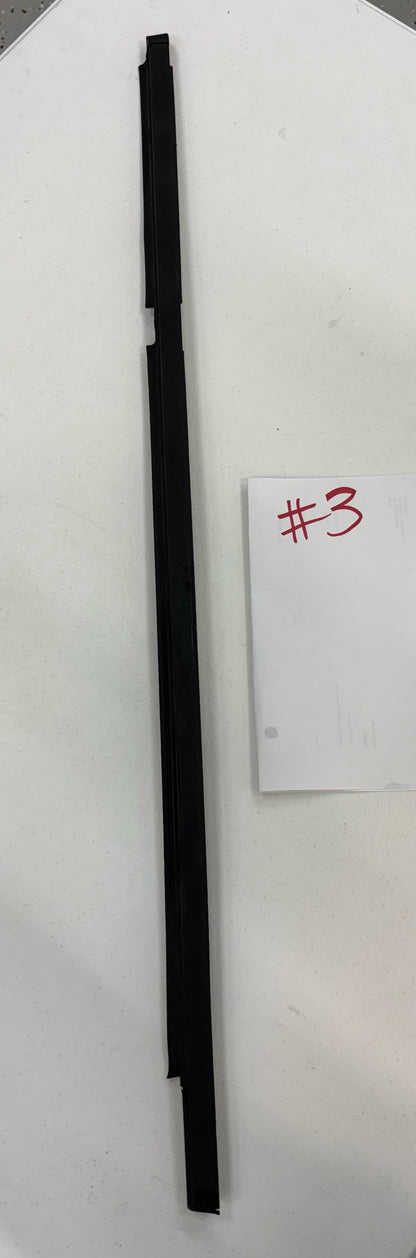 Lower Window Seal / Sweeps - Trim - 1993-1998 - Grand Cherokee ZJ