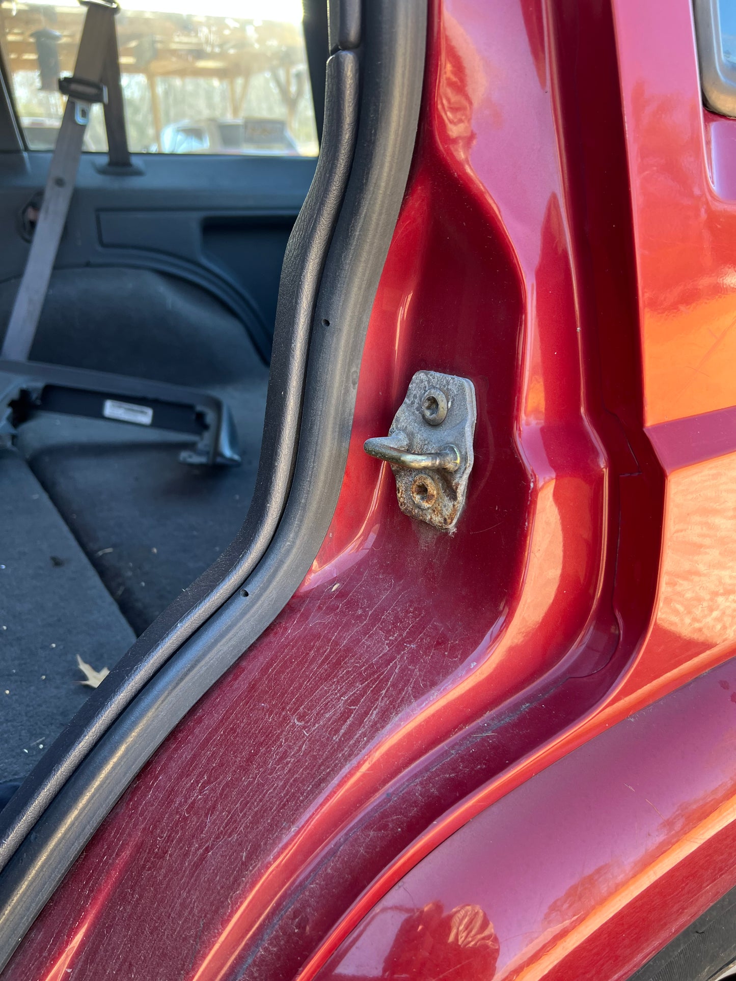 Door Latch Striker & Bolts -  Jeep Cherokee XJ - 1997-2001