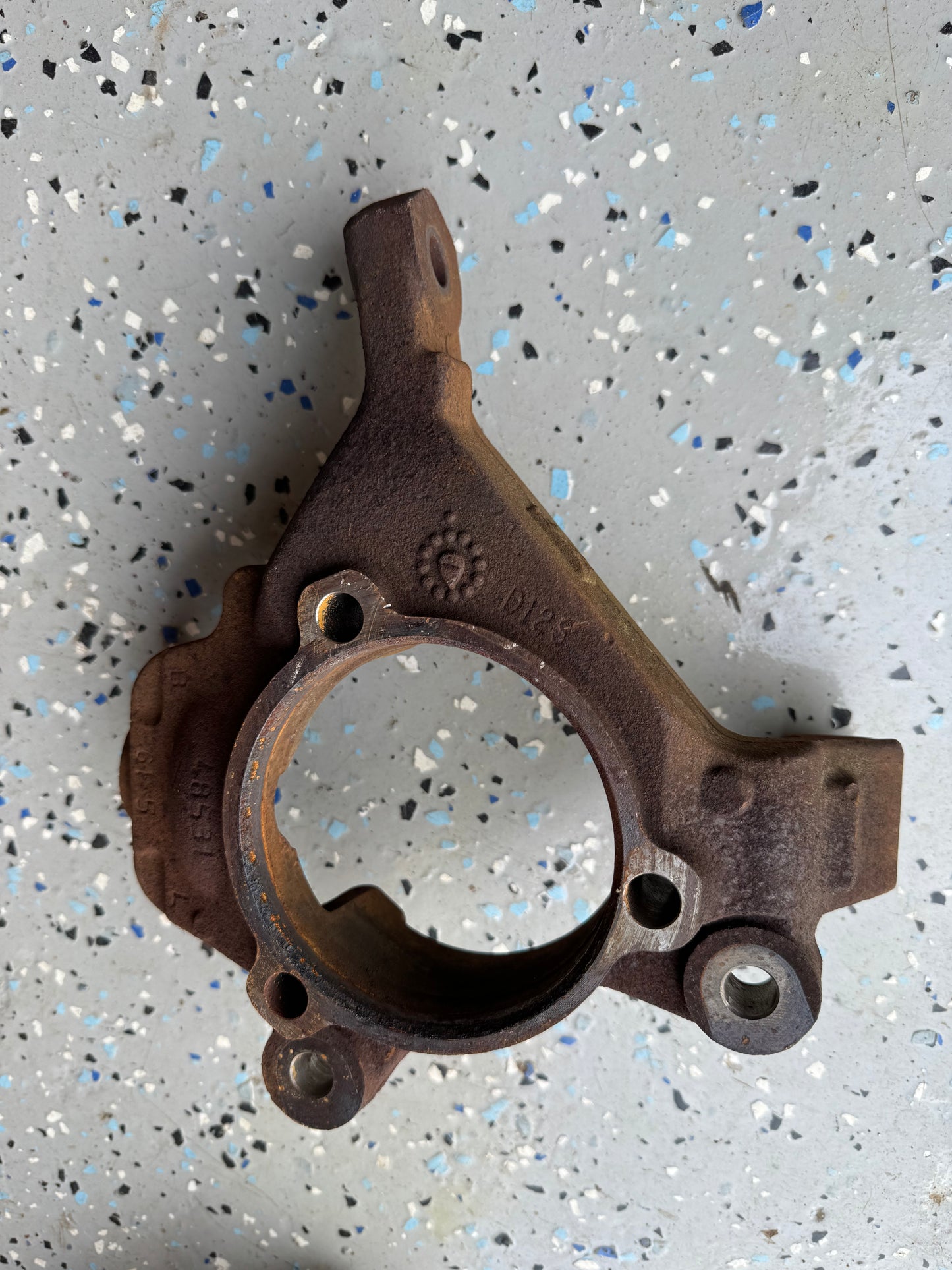 Steering Knuckles - Spindle - OEM - 1999-2004 Jeep Grand Cherokee - Both Sides