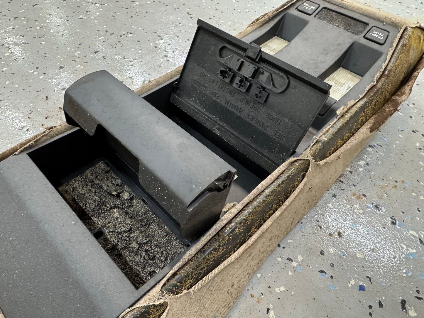 Overhead Console -  Jeep Cherokee XJ - 1991-1996