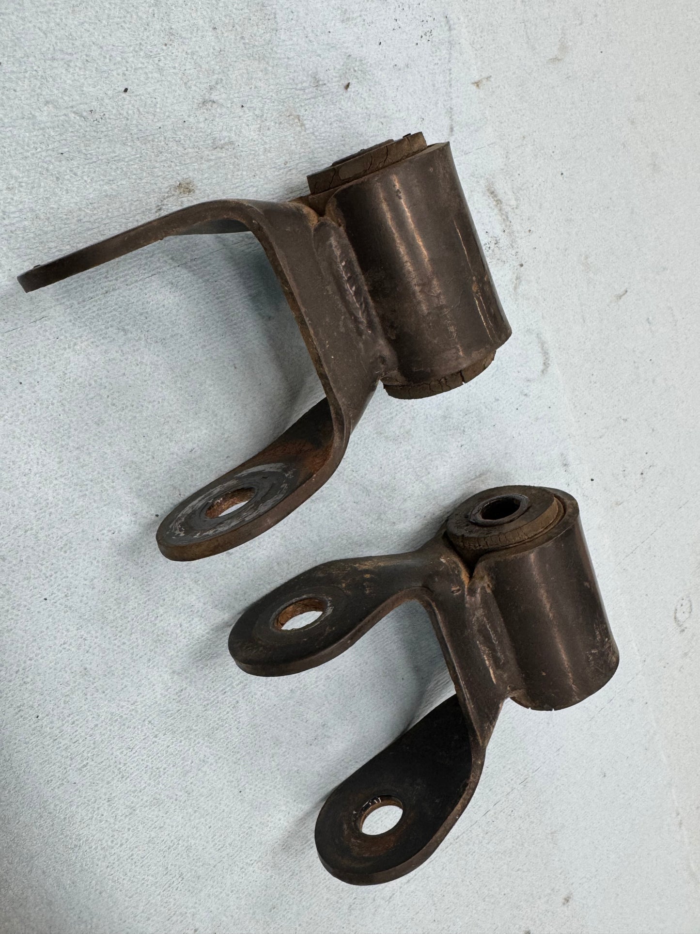 Leaf Springs Shackle - Rear - OEM -1984-2001 - XJ