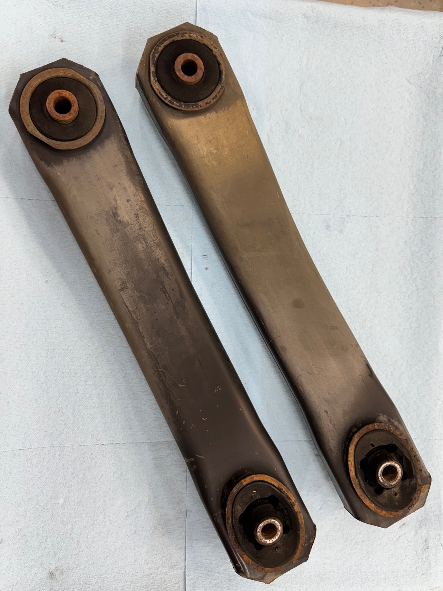 Lower Control Arms - Front - OEM - Jeep WJ - UPGRADE!