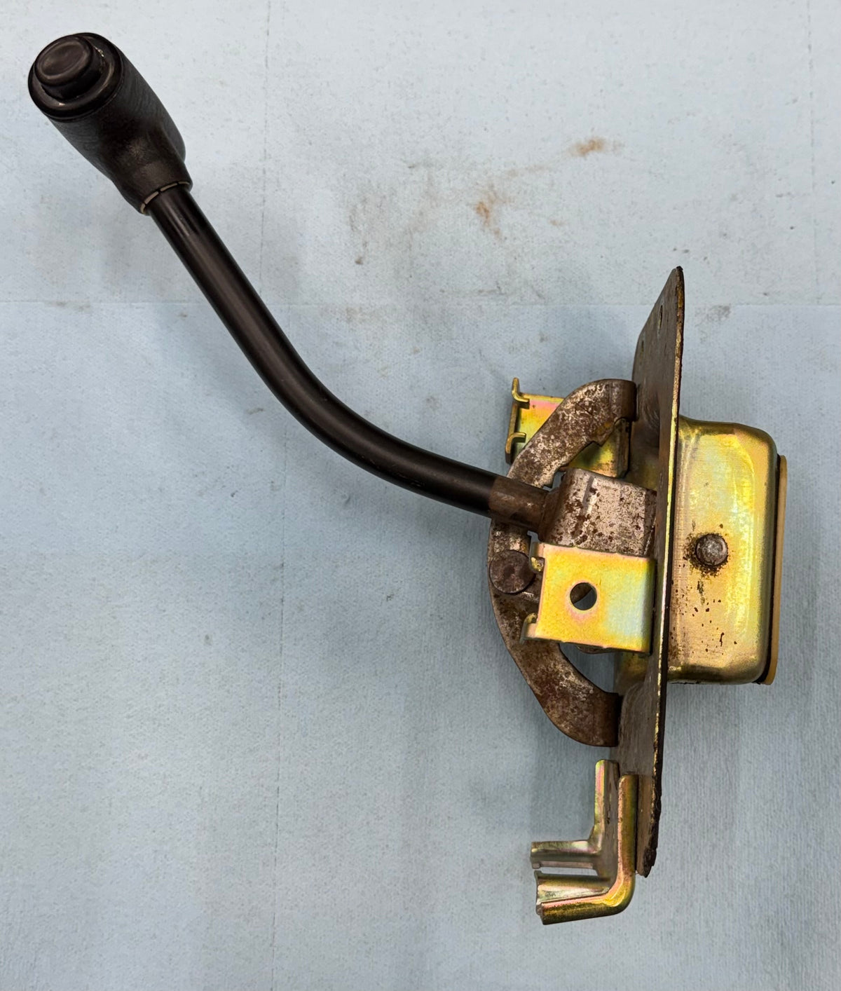 Automatic Transmission Shifter -  97-01 Jeep Cherokee XJ - AW4 *Rust Free*