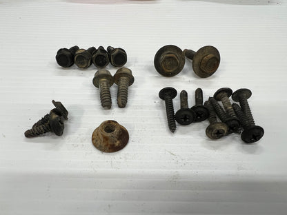 Liftgate Parts & Accessories  Latch-Lock-Handle-Wiring  97-01 Jeep Cherokee XJ