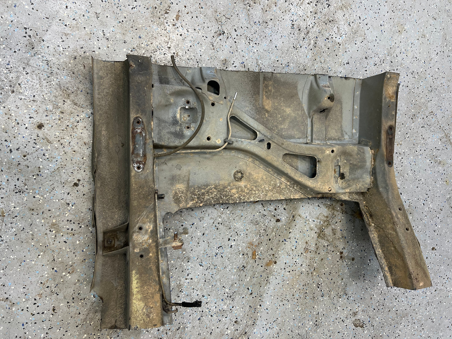 Rear Uni-Frame & Shock Crossmember Sections - Jeep Cherokee XJ - All Years