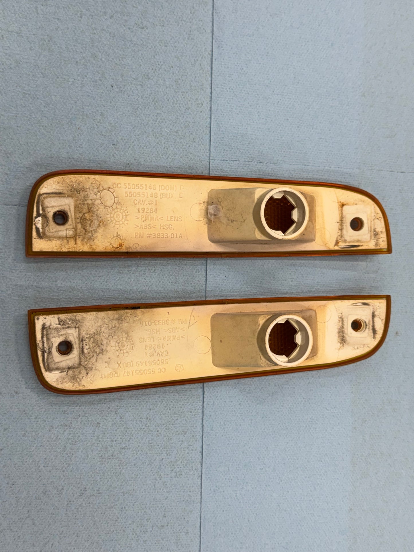 Front Corner Marker Lights - OEM - Jeep Cherokee XJ - 1997-2001