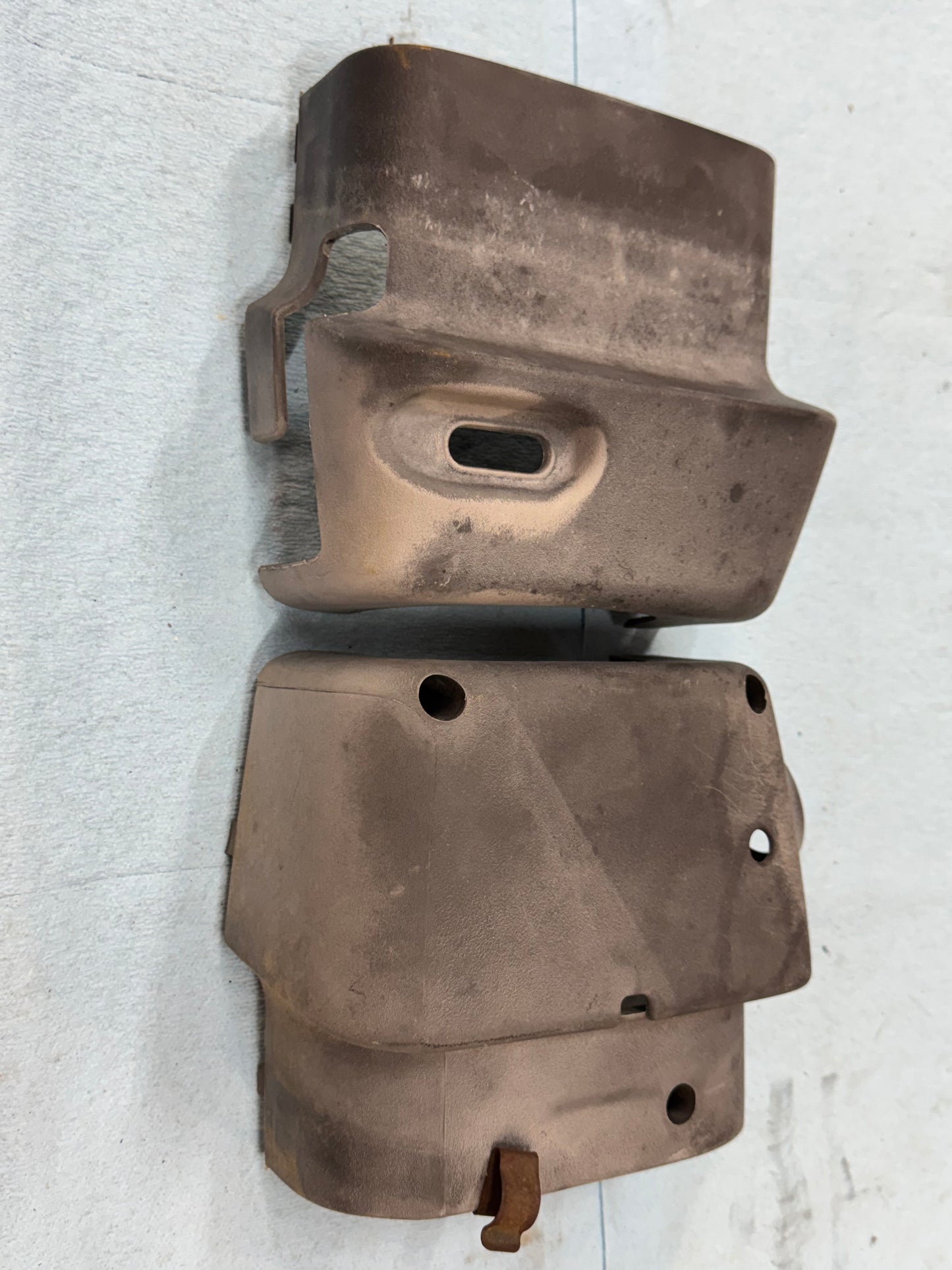 Steering Column Cover / Surround  - 1997-2001 Jeep Cherokee XJ - NEED PICTURES