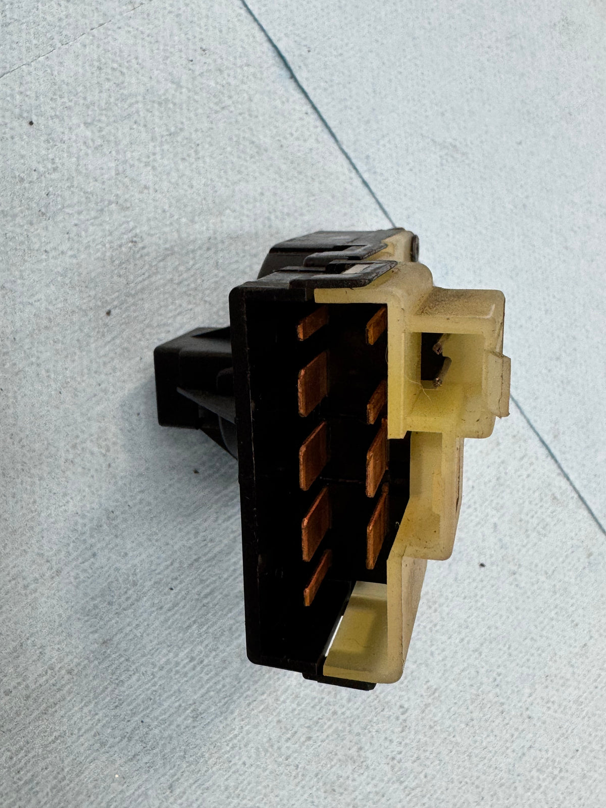 - Ignition Switch - OEM - 1997-2001 Jeep Cherokee XJ