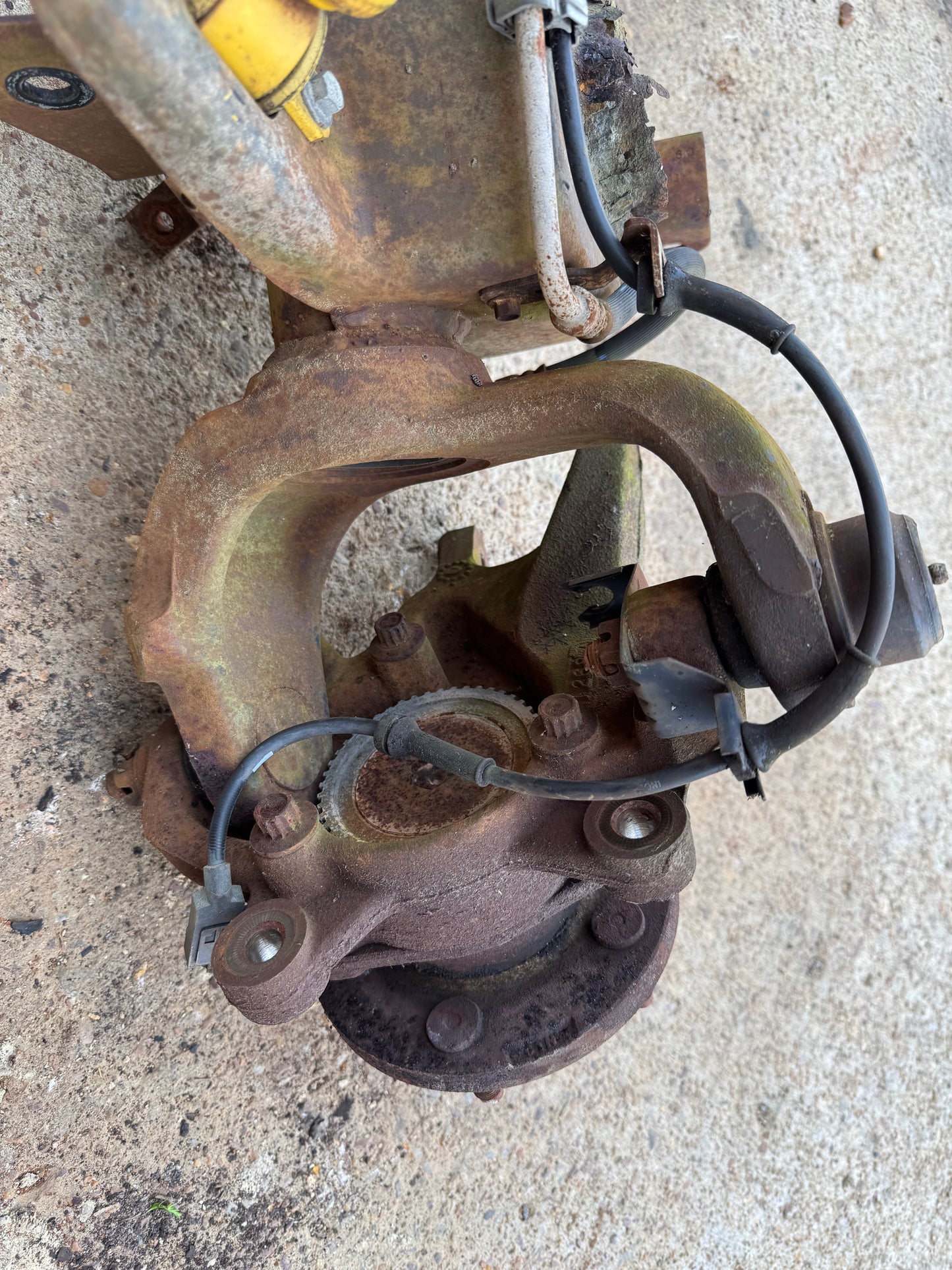ABS Wire Support Bracket - Front Axle - Inner Knuckle Mounted