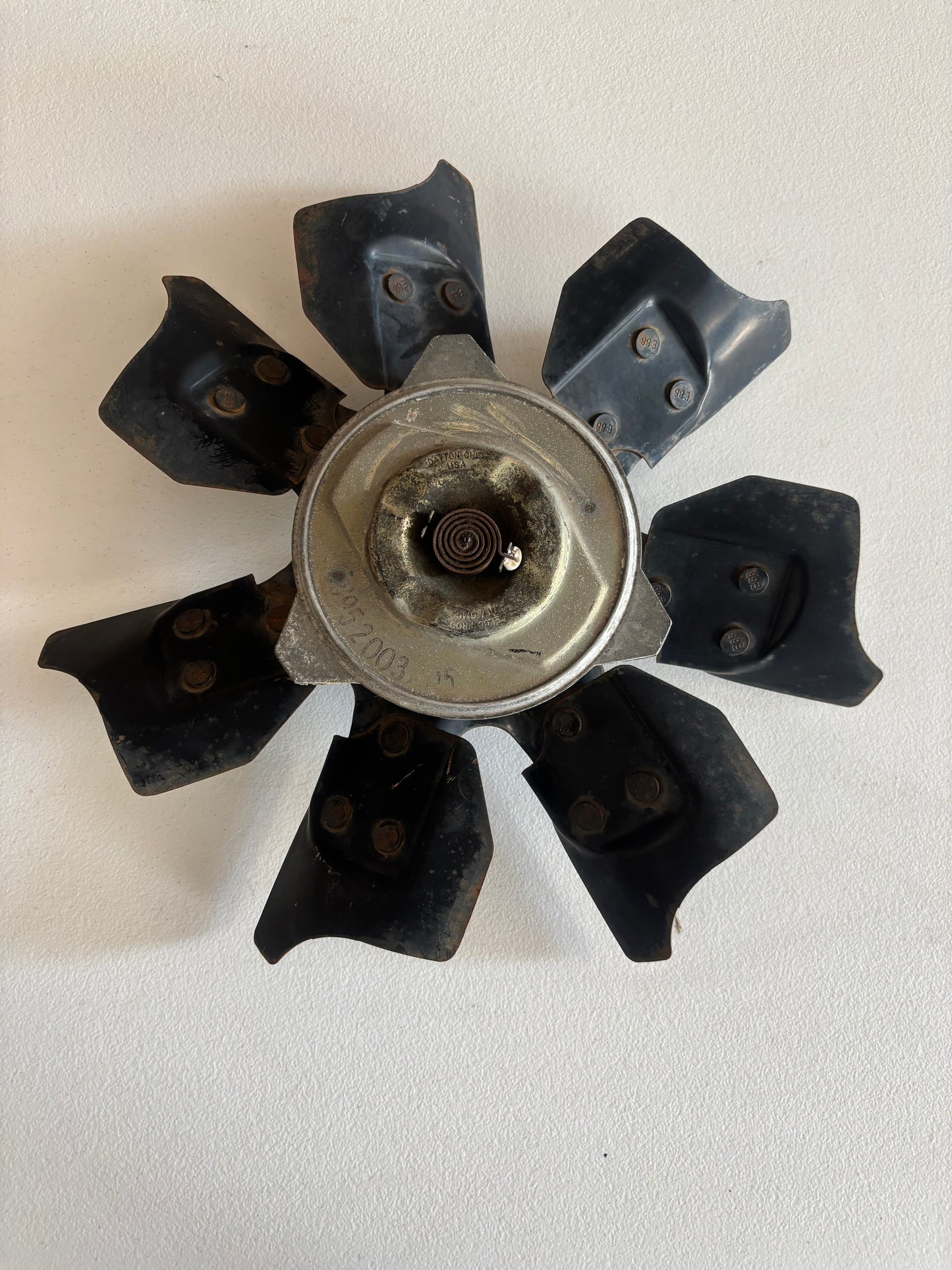 87-01 Jeep Cherokee XJ Factory Manual Fan Blade with Clutch. Factory/Aftermarket