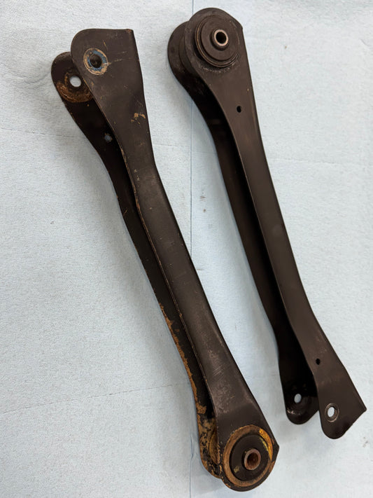 Upper Control Arms - Front - OEM - Jeep Cherokee XJ & Grand Cherokee ZJ