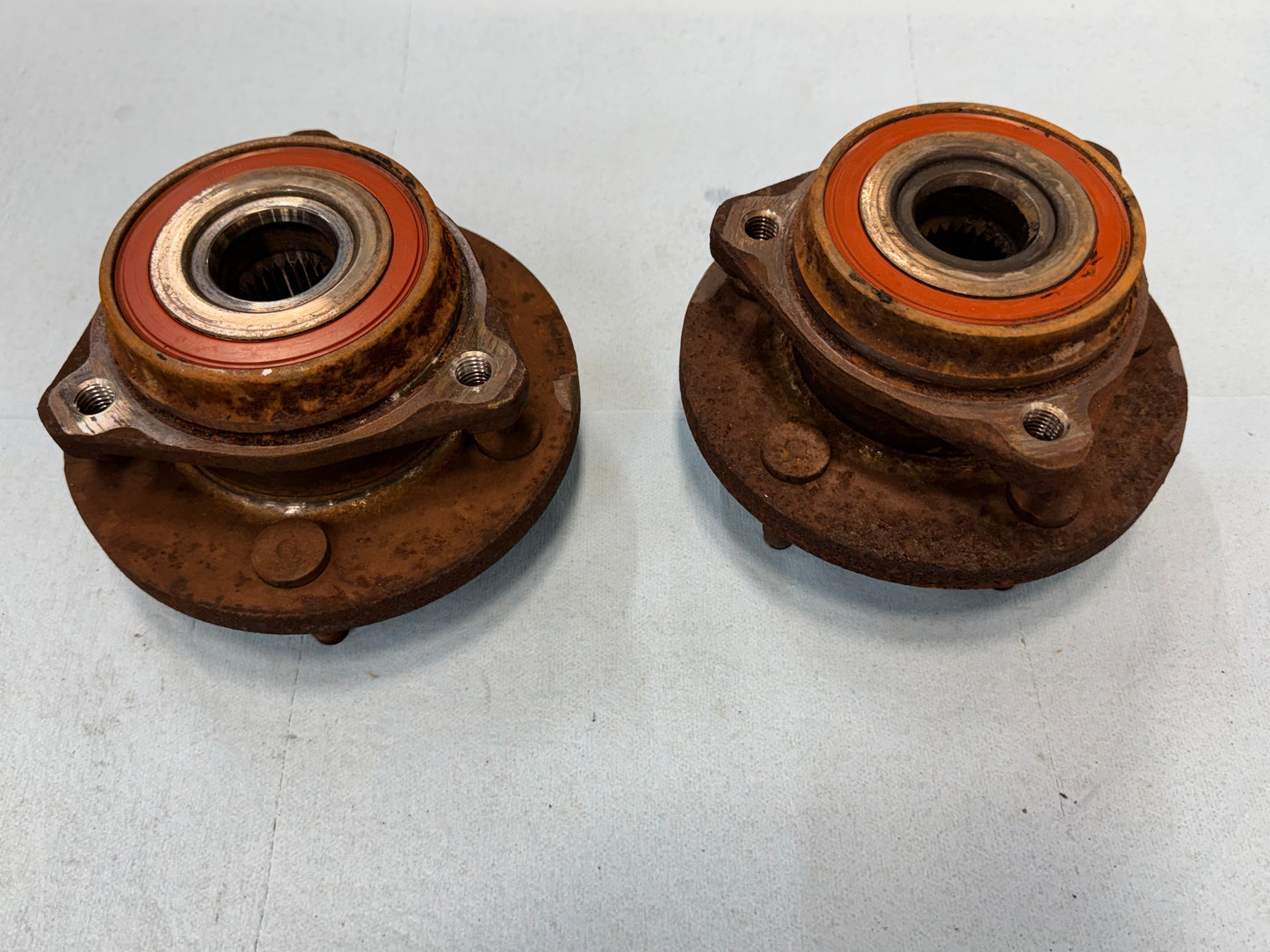 Front Hub Bearing - USED - 1999-2004 - Jeep Grand Cherokee WJ