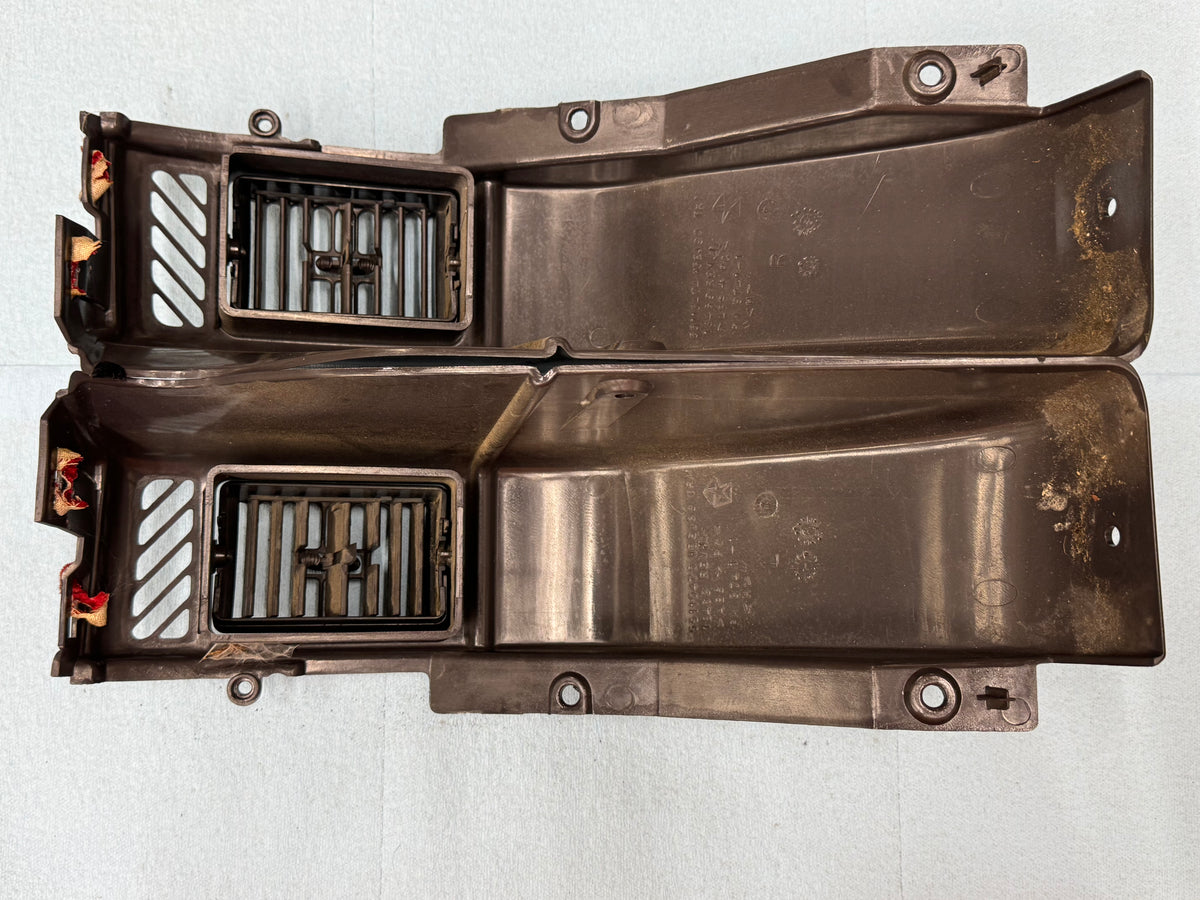 Dash End Caps - With Vents - 1997-2001 Jeep Cherokee XJ