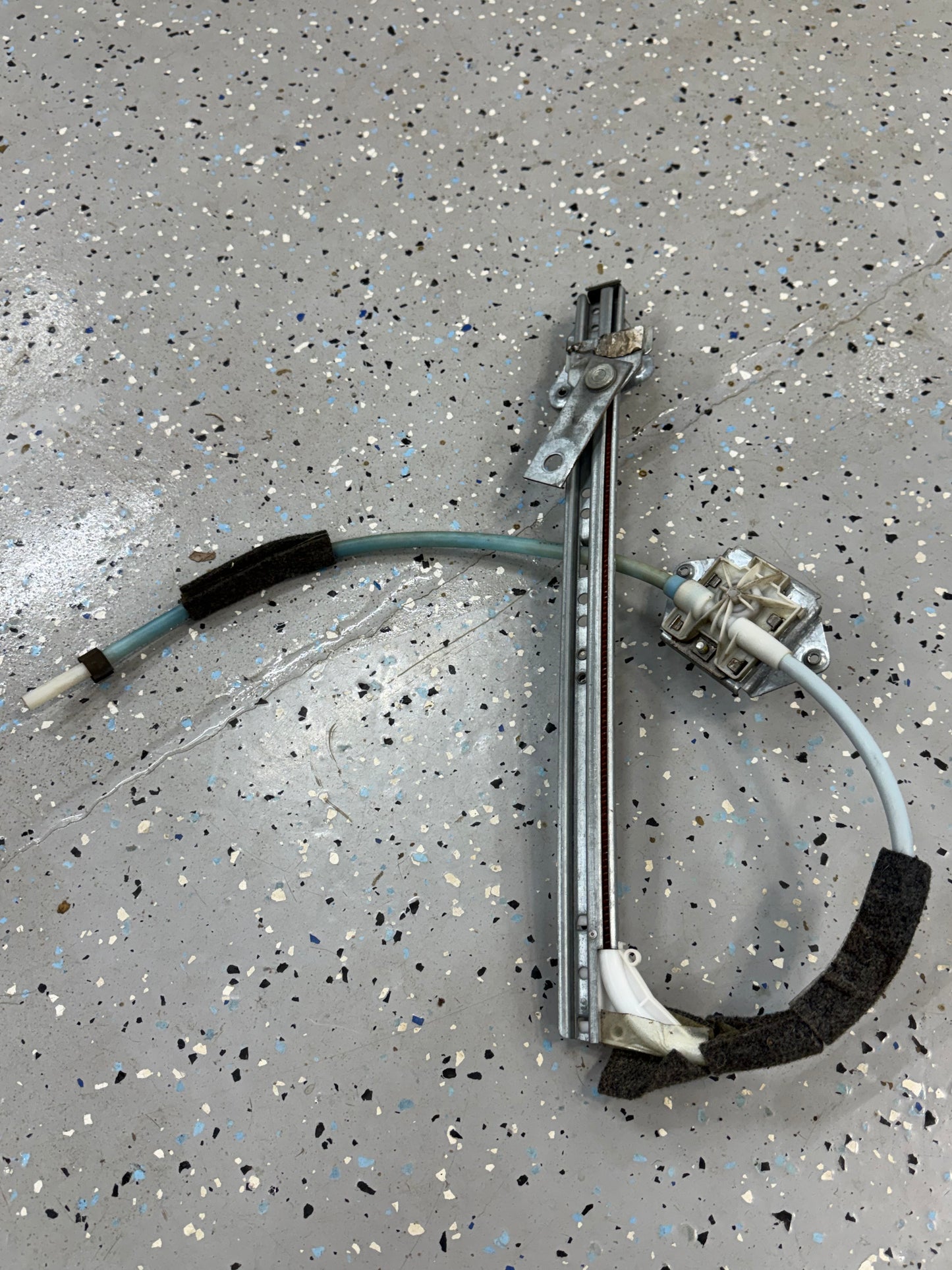 MANUAL Window Regulators - 1997-2001 Jeep Cherokee XJ