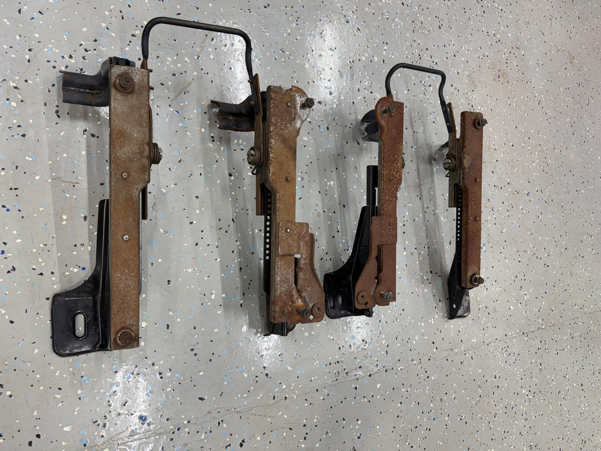 Seat Slider Tracks - Seat Frame - Jeep Cherokee XJ - 1996-2001