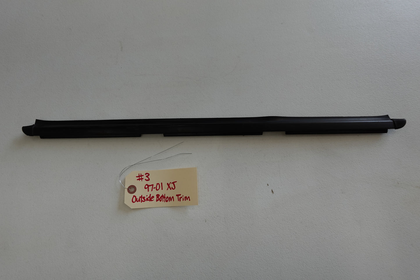 Lower Window Seal / Sweeps - Trim - 1997-2001 XJ - 2 & 4-Door