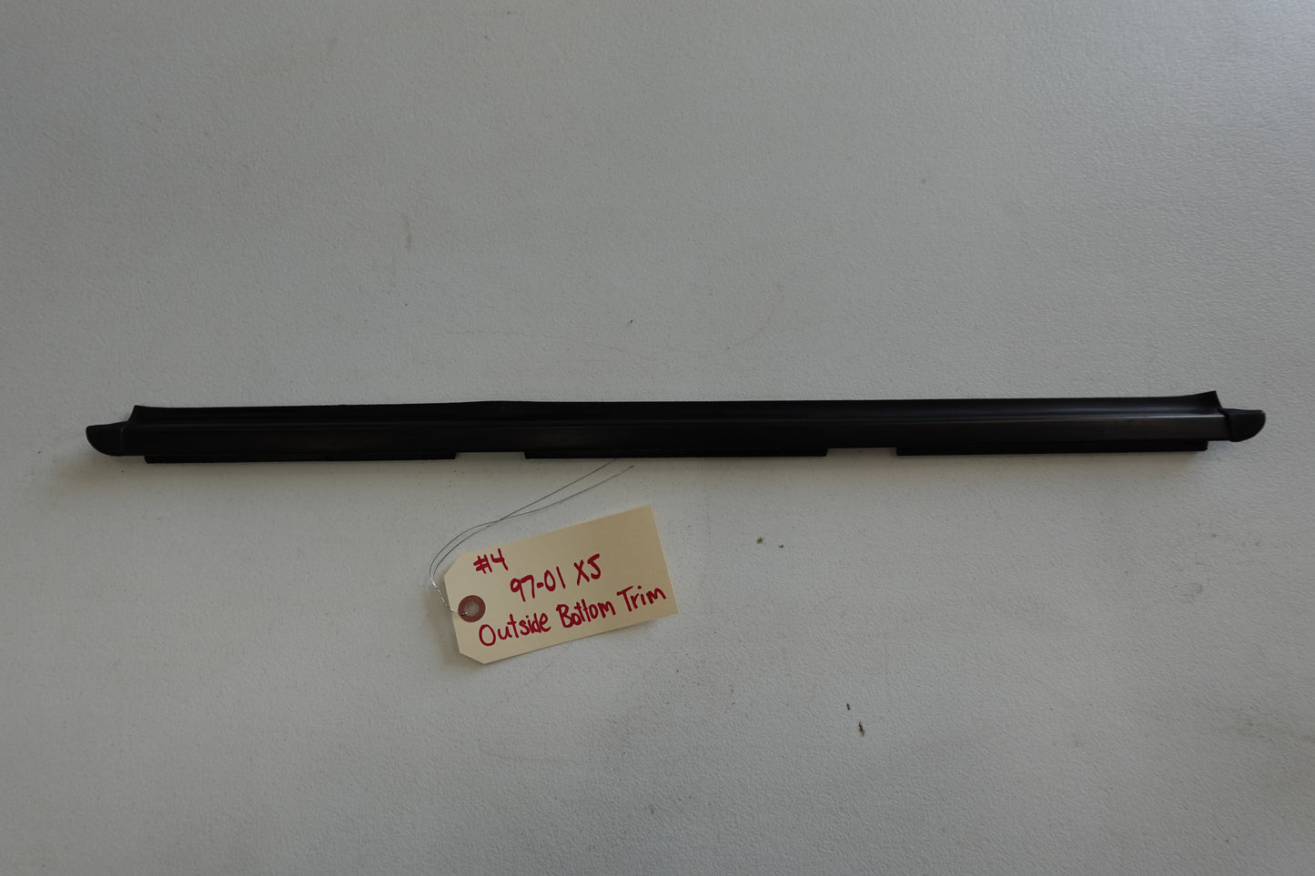 Lower Window Seal / Sweeps - Trim - 1997-2001 XJ - 2 & 4-Door