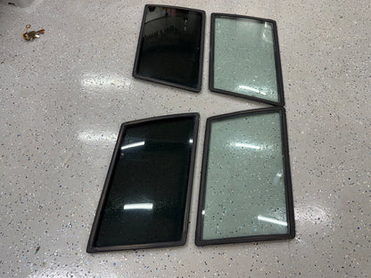 Rear Quarter Panel Side Glass - 1984-2001 Jeep Cherokee XJ - Tinted & Non Tinted