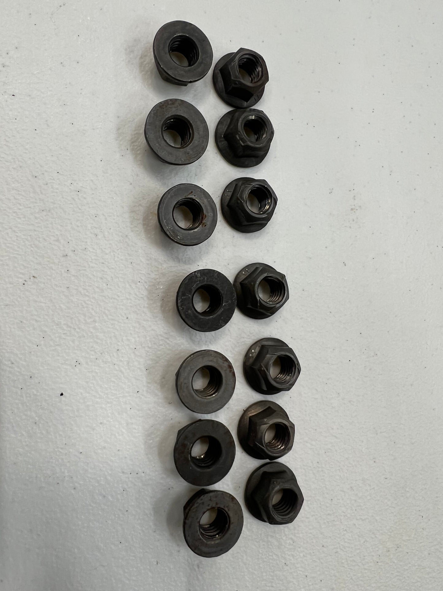 Main Cap Girdle Brace - Jeep 4.0L - Brace & Nuts