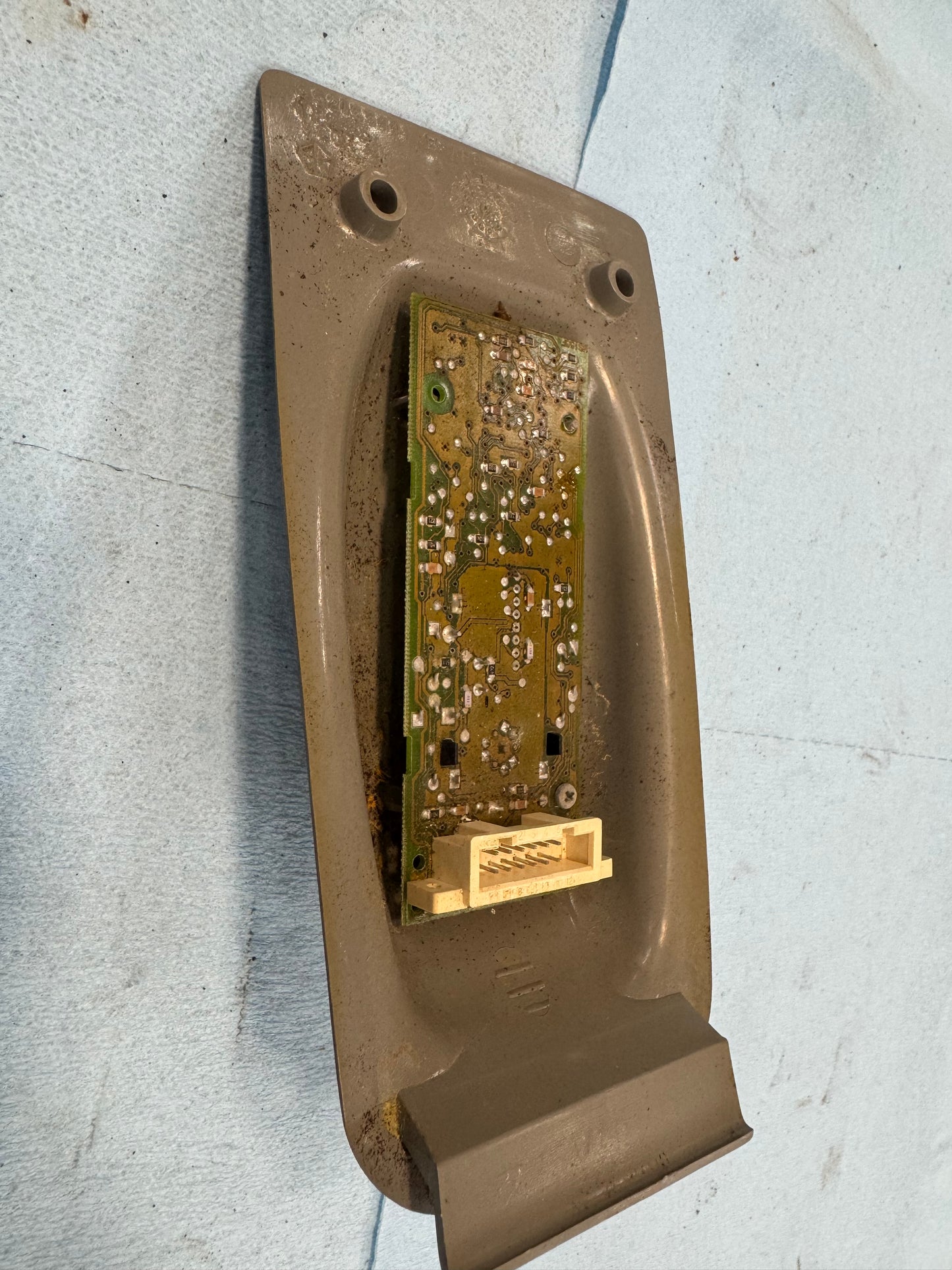 RKE Module - Remote Keyless Entry - Jeep Cherokee XJ - 1991-2001 - With Screws