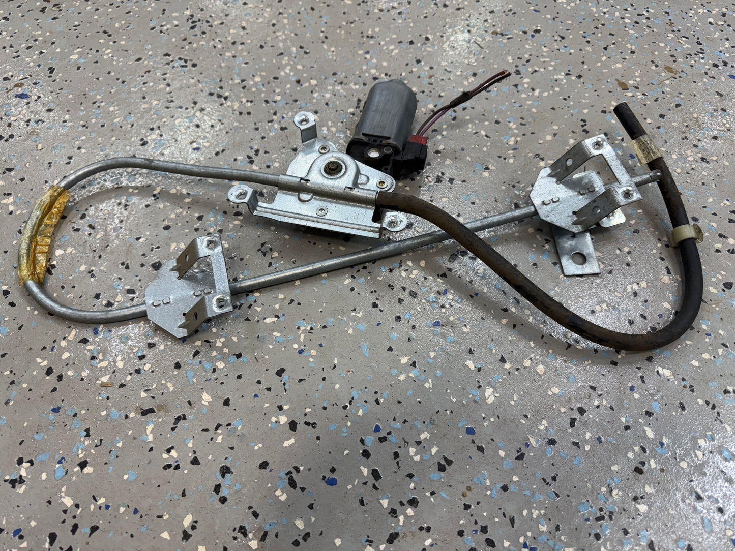 Window Regulators - Power/Electric  - 1984-1996 Jeep Cherokee XJ