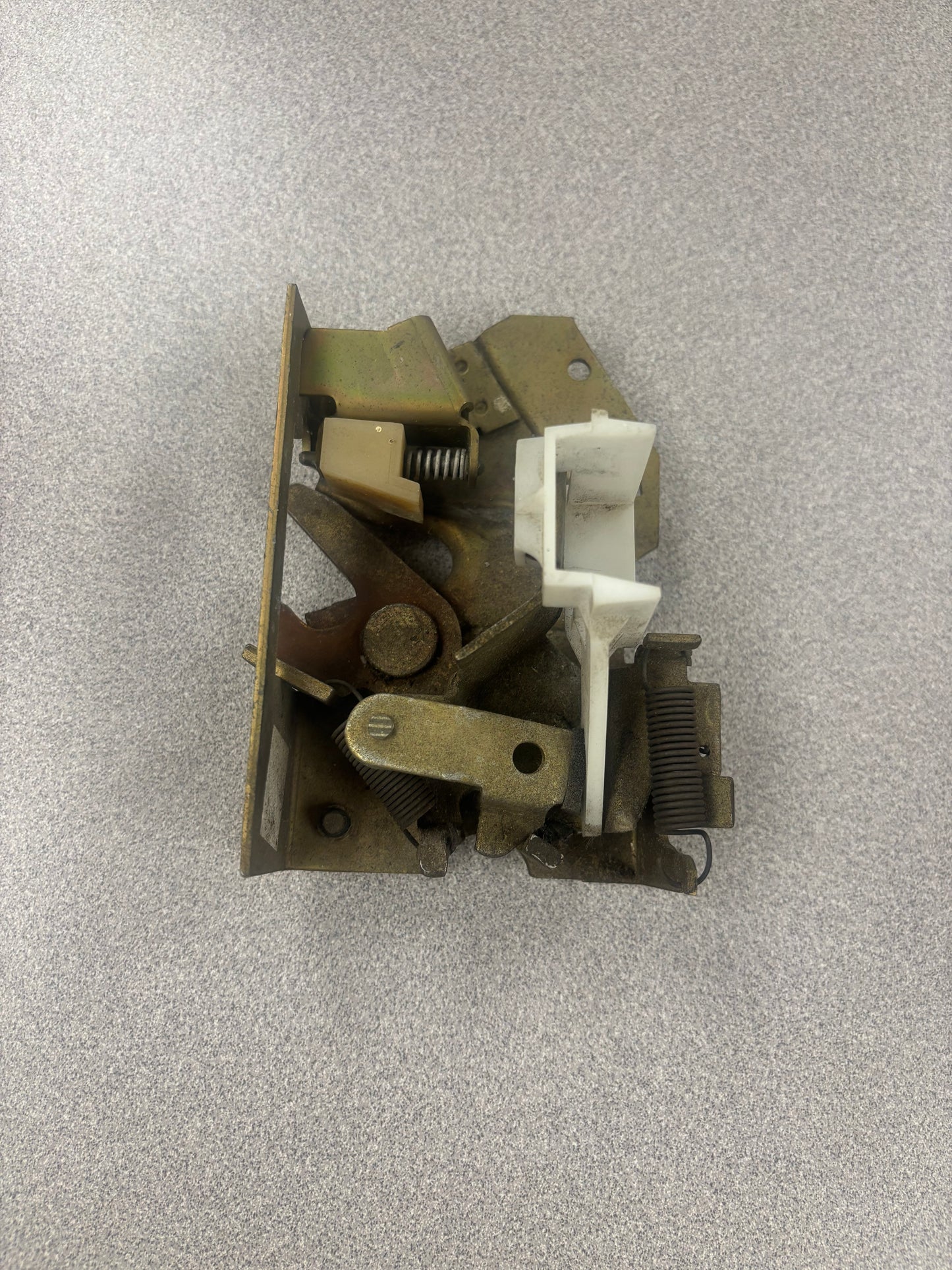 Jeep Cherokee Back Hatch/Liftgate Latch Mechanism *All year models