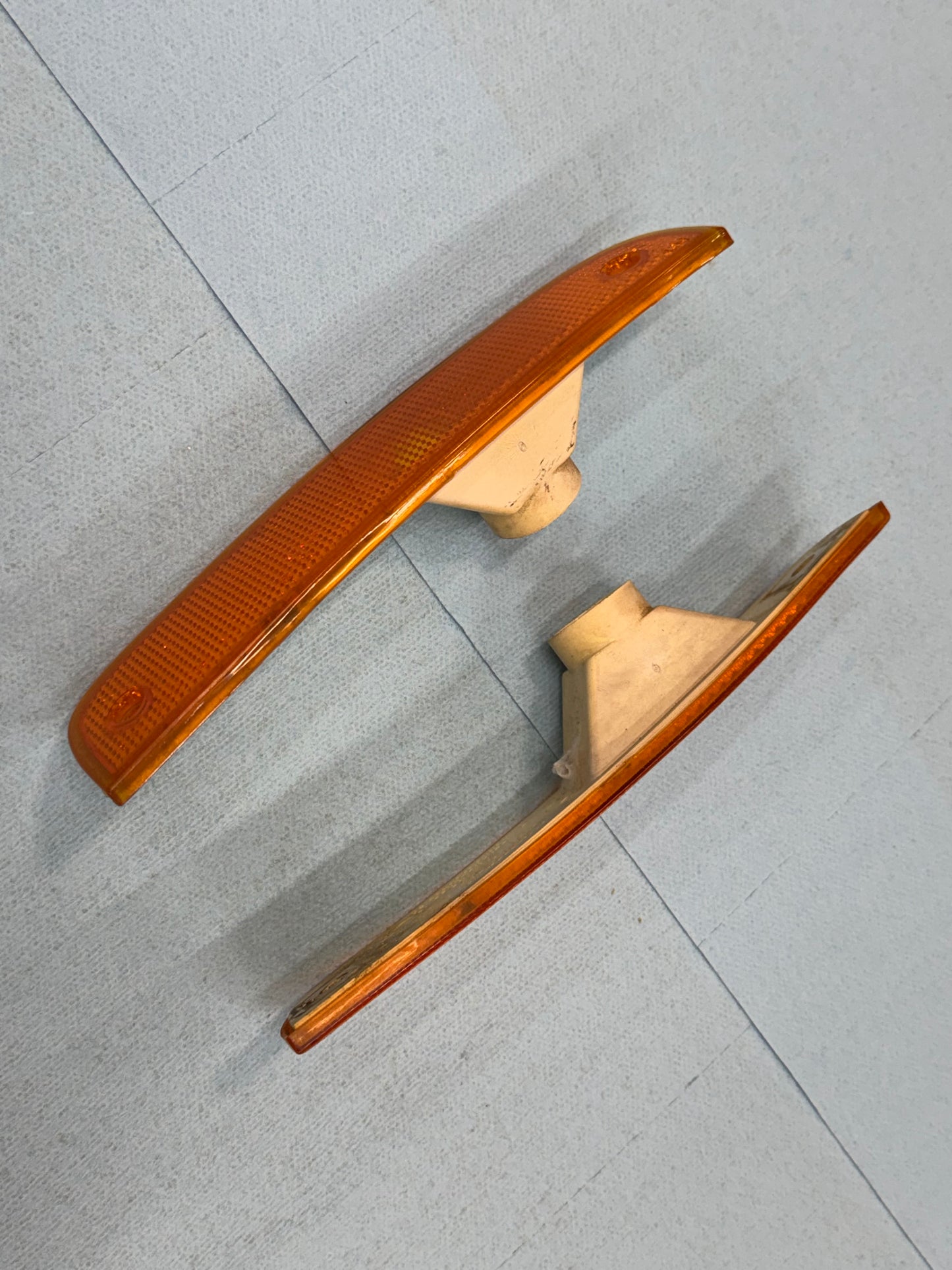 Front Corner Marker Lights - OEM - Jeep Cherokee XJ - 1997-2001