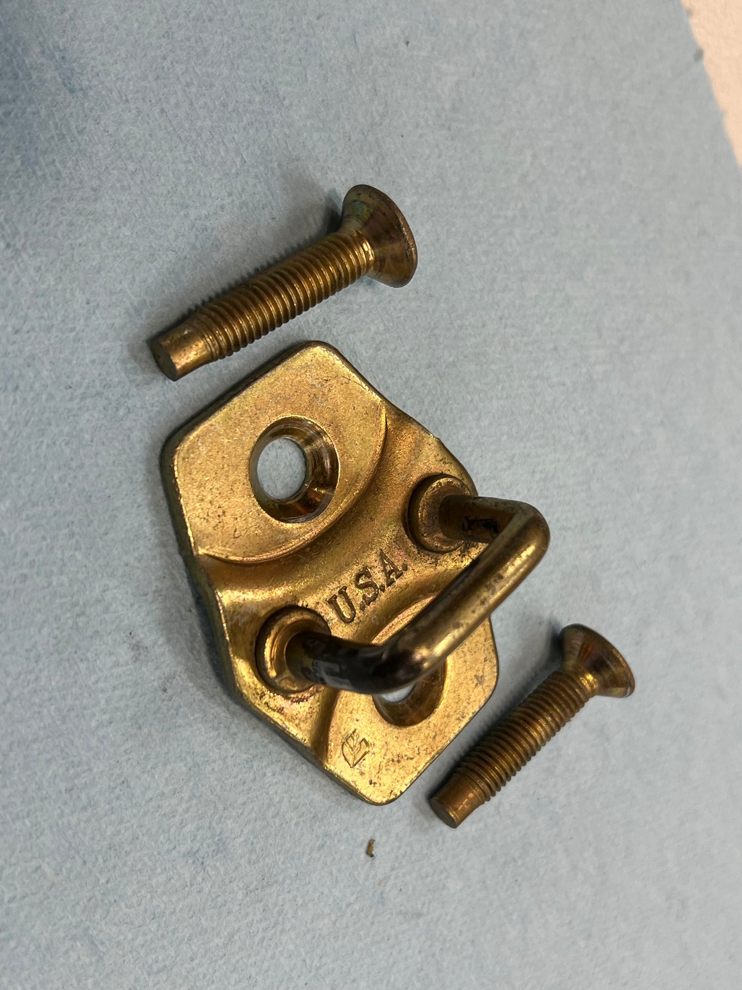 Door Latch Striker & Bolts -  Jeep Cherokee XJ - 1997-2001