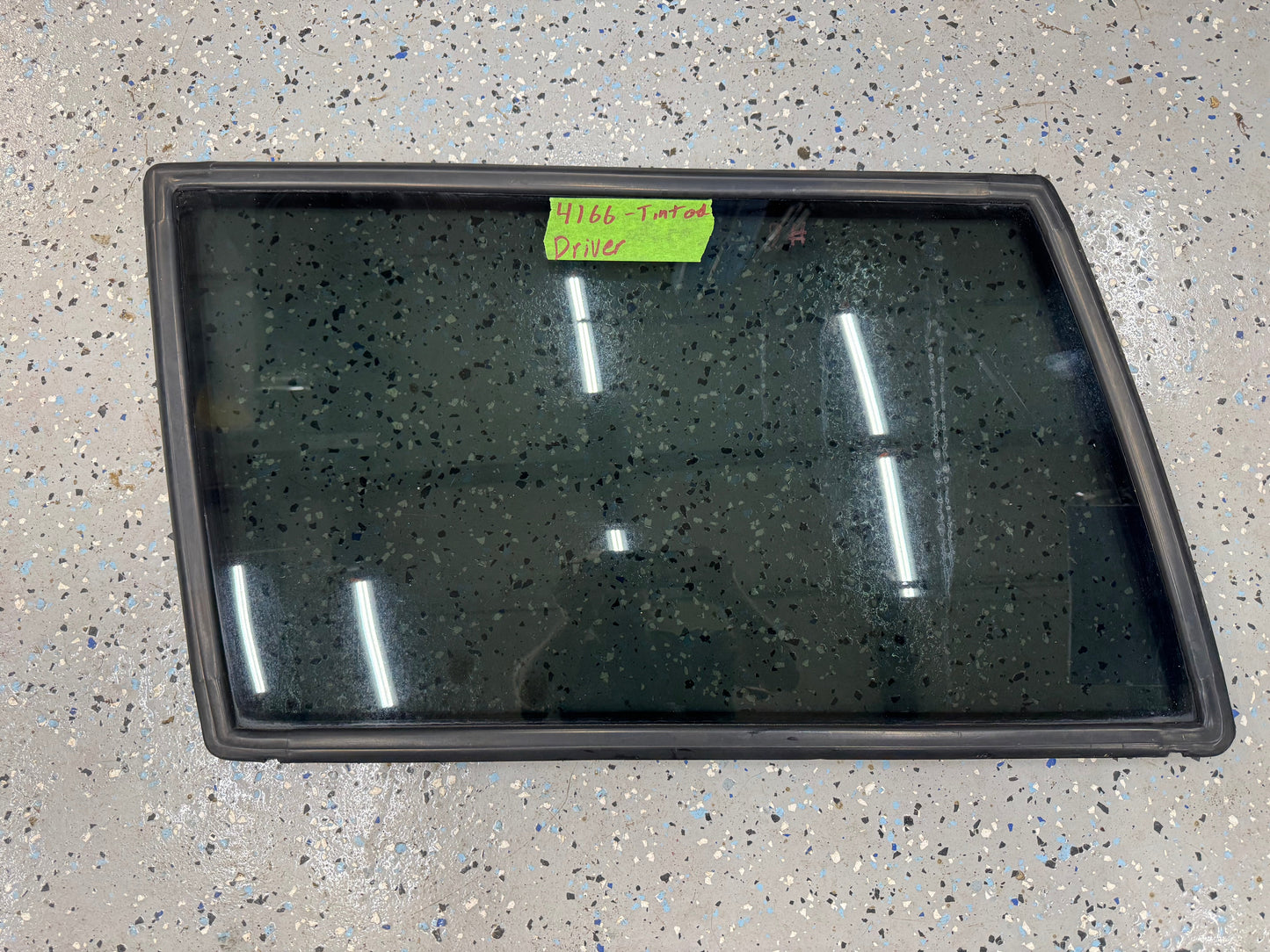 Rear Quarter Panel Side Glass - 1984-2001 Jeep Cherokee XJ - Tinted & Non Tinted