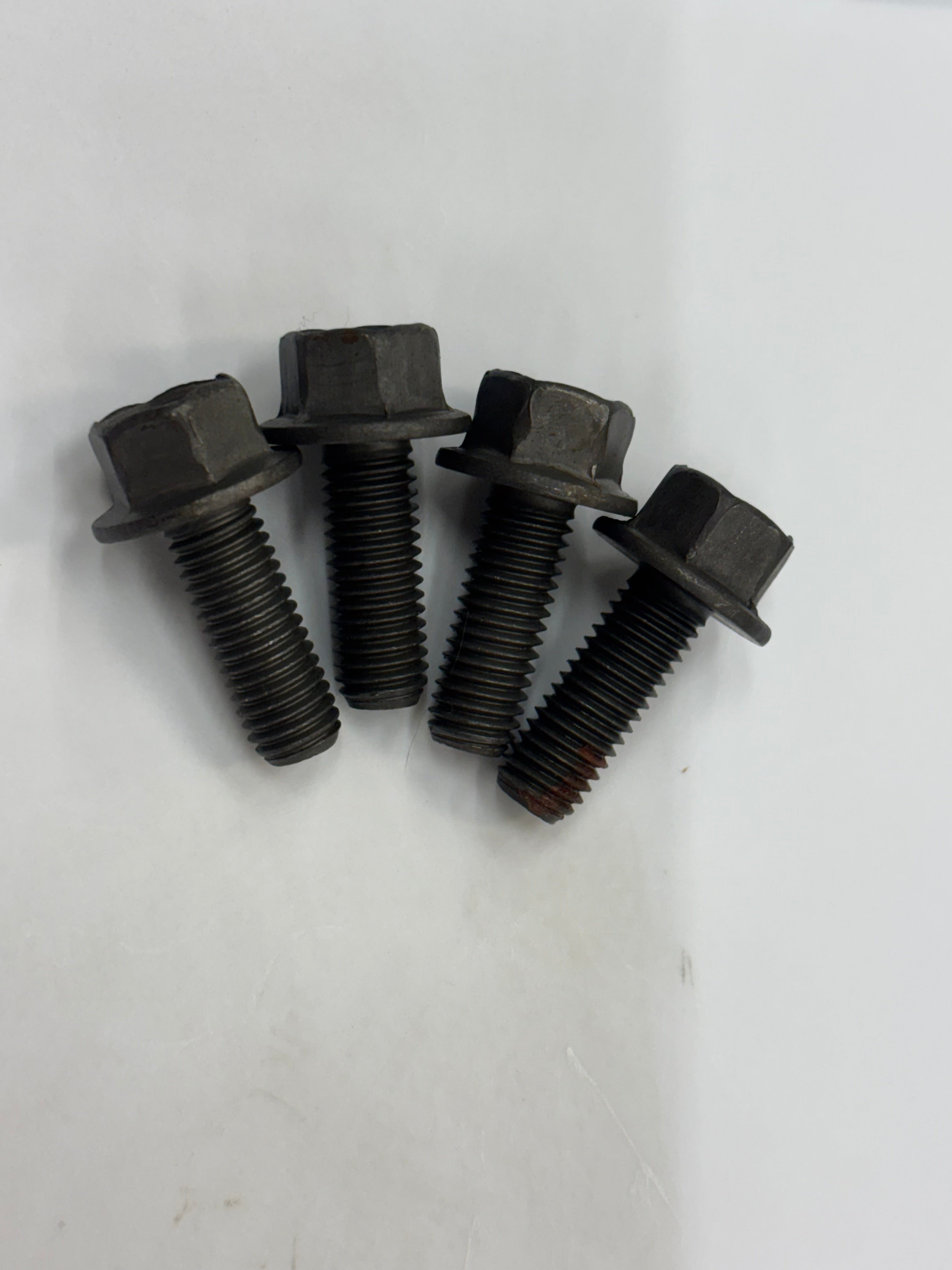 4.0 Engine Mount Bolts 99/2000-2006 Coil Pack Engine - Jeep Newer Styl ...