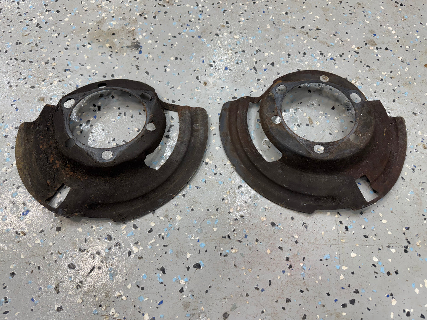 Dust Shield - Knuckle to Hub Bearing - 1991-2006