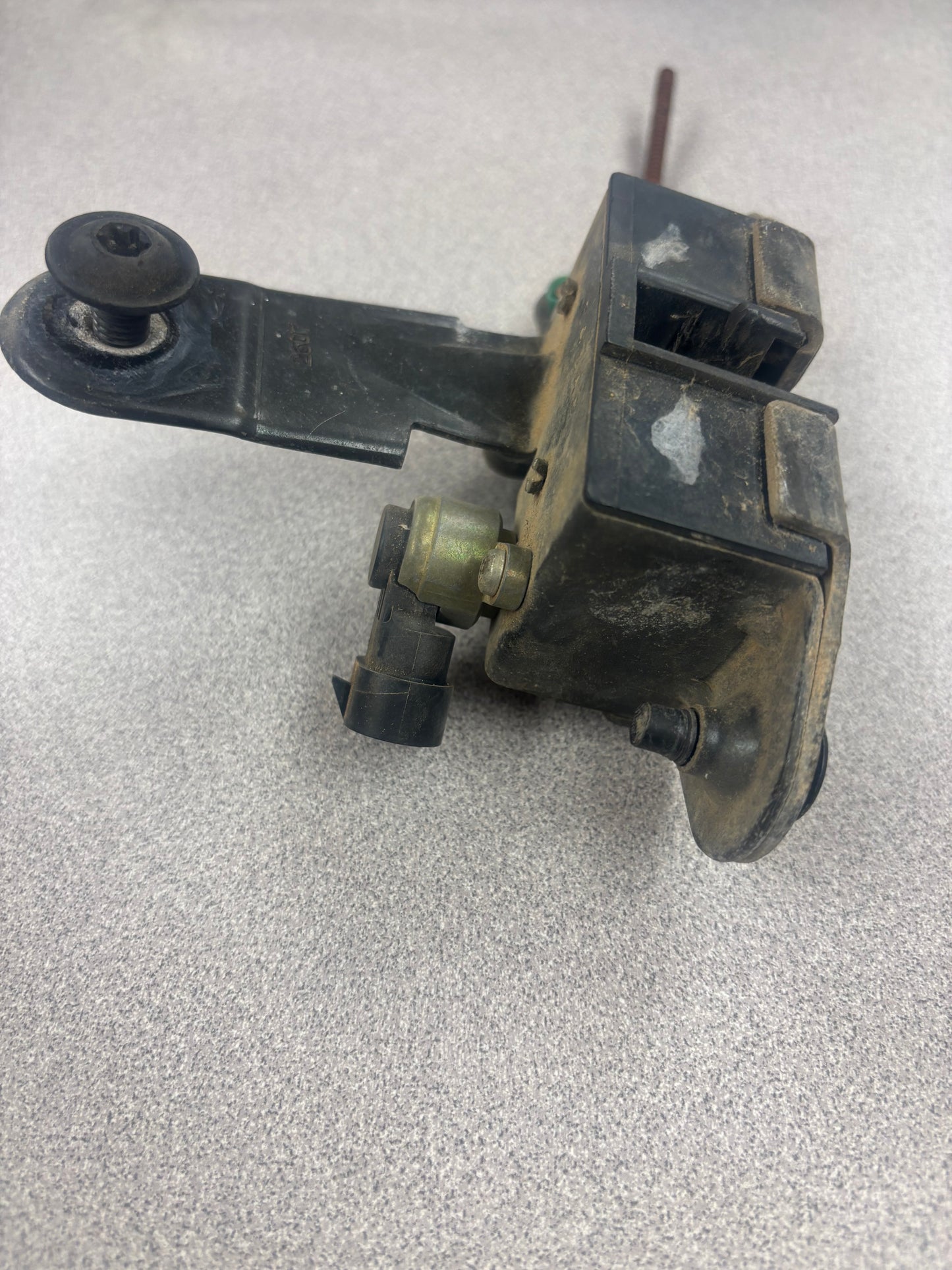Jeep Cherokee Back Hatch/Liftgate Latch Mechanism *All year models