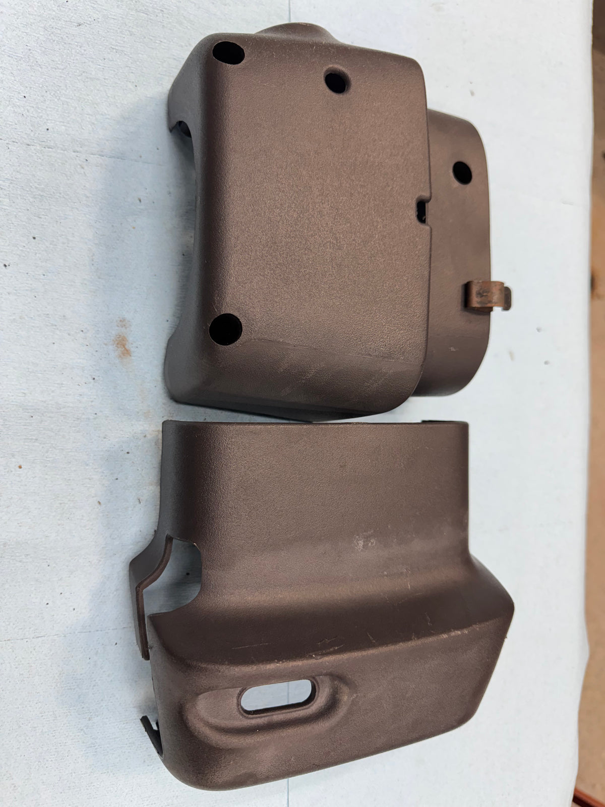 Steering Column Cover / Surround  - 1997-2001 Jeep Cherokee XJ - NEED PICTURES