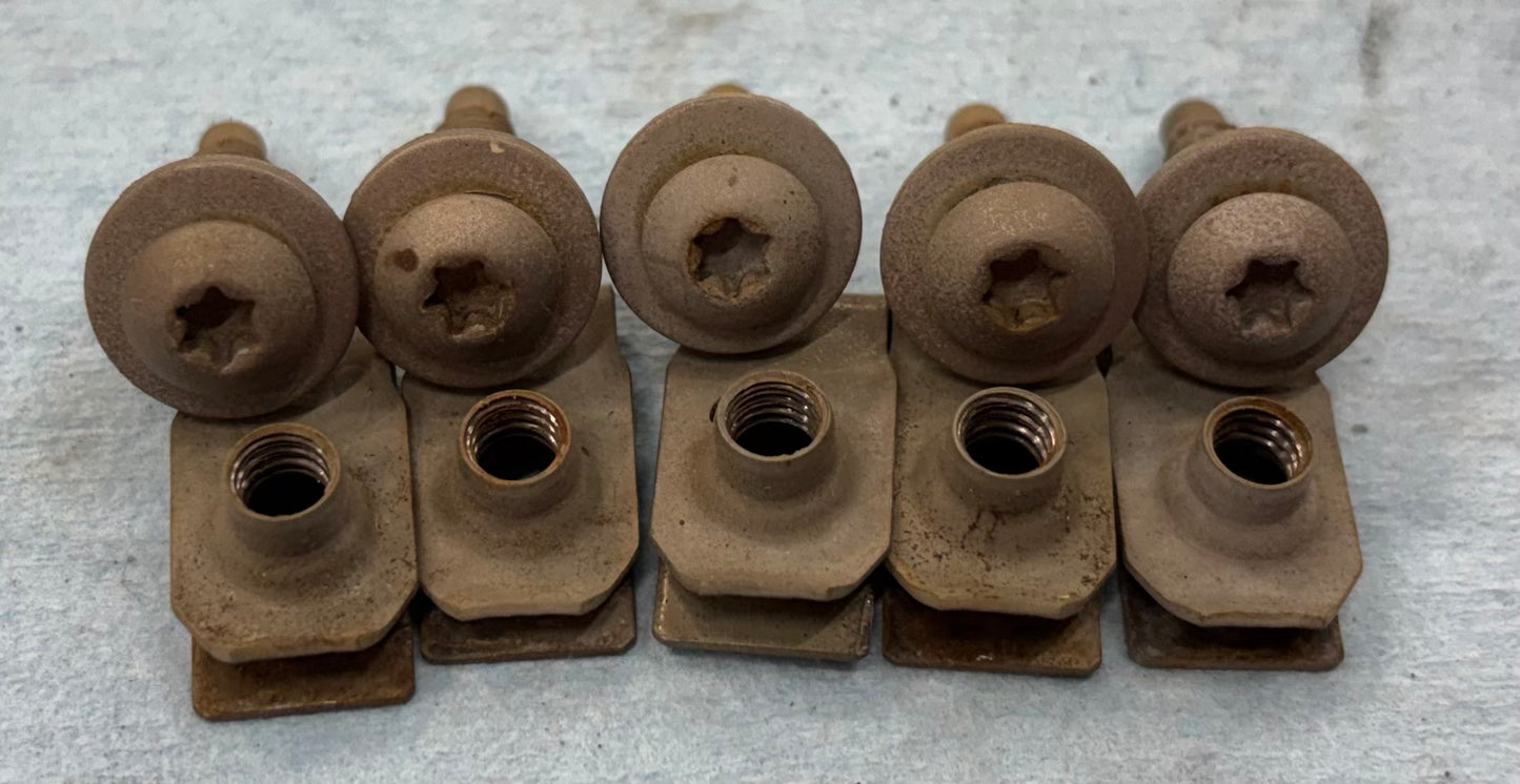 Fender Bolts & Threaded Clips - Jeep Cherokee XJ - 1984-2001