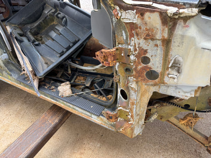Door Hinges - 1984-2001 - Jeep Cherokee XJ 2 & 4 Door Models - NEEDS PICTURES