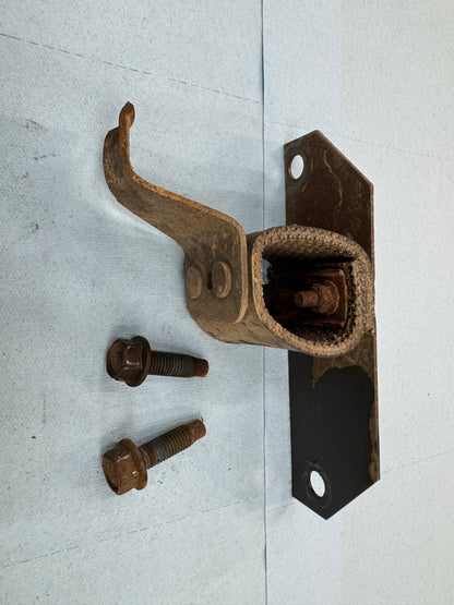 REAR Exhaust Hanger Bracket & Bolts - 1987-2001 Jeep Cherokee XJ