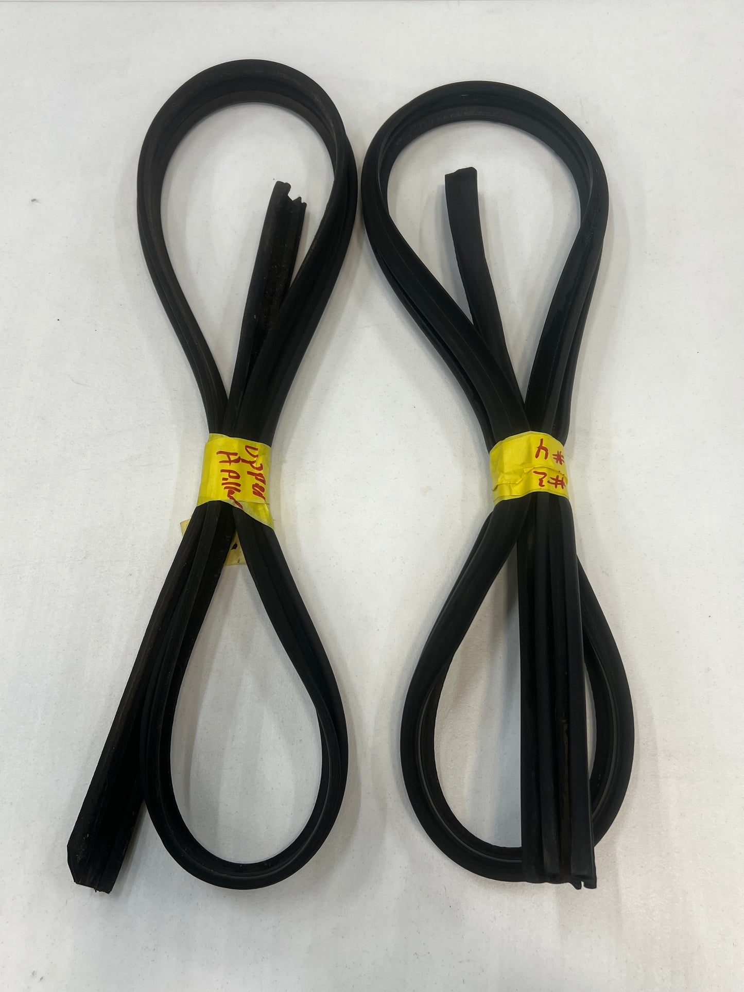 Upper Door Gasket Body-Door - Jeep Grand Cherokee WJ & ZJ