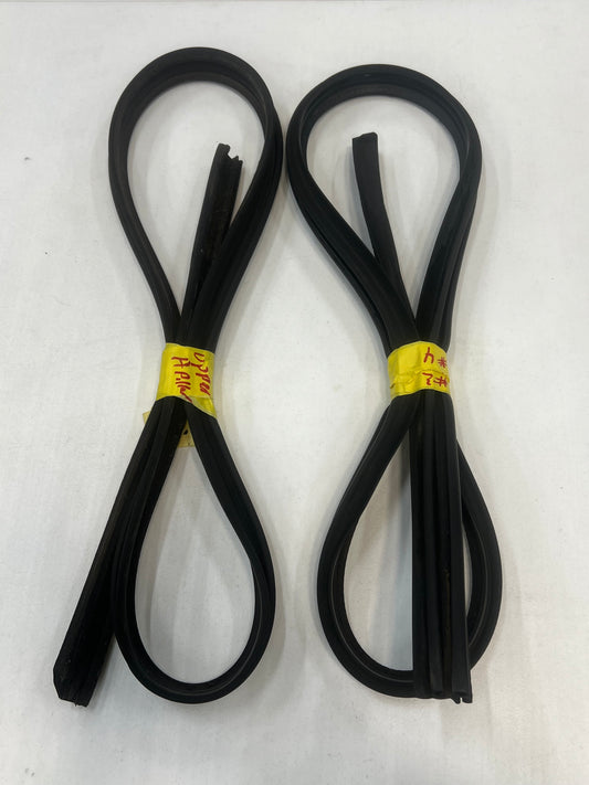 Upper Door Gasket Body-Door - Jeep Grand Cherokee WJ & ZJ