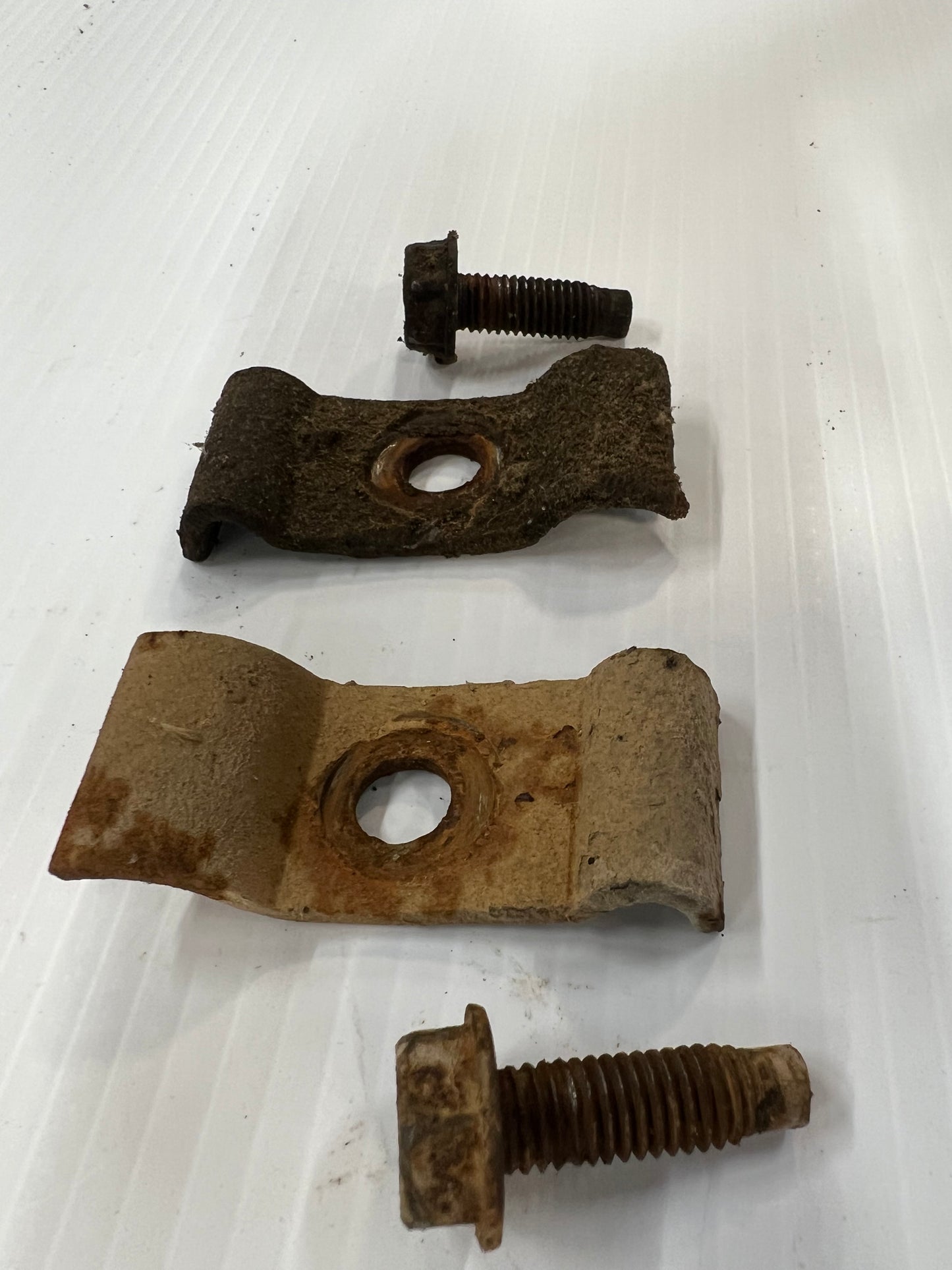 Spring Hold Down Bolts & Tabs  XJ-ZJ-TJ-MJ