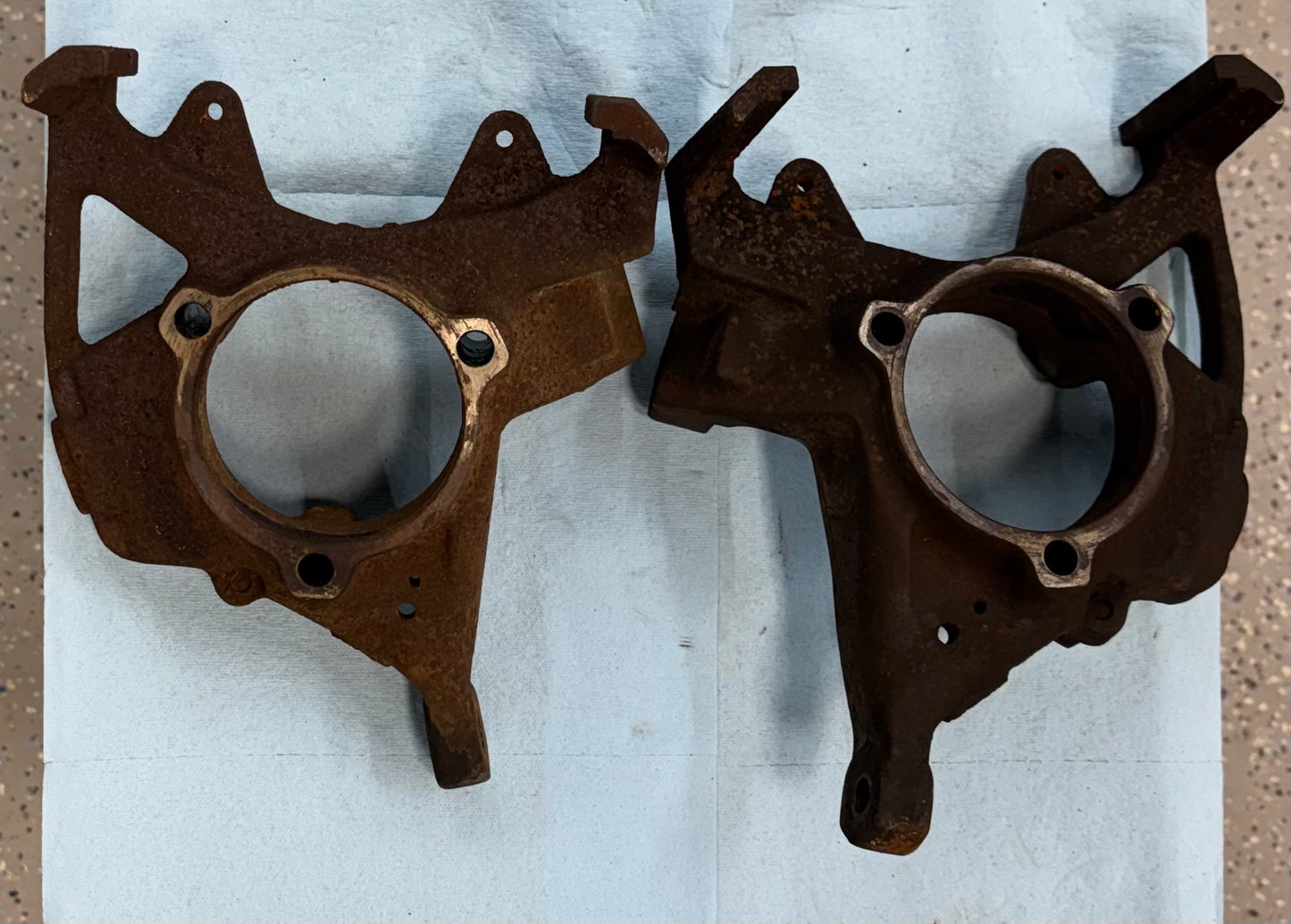 Steering Knuckles - Spindles - OEM - 1991-2006 - Jeep - Both Sides