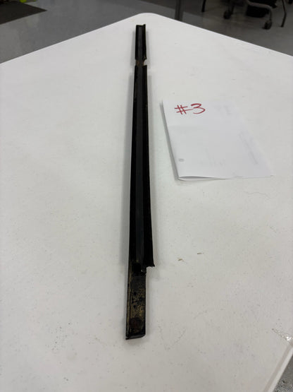 Lower Window Seal / Sweeps - Trim - 1993-1998 - Grand Cherokee ZJ